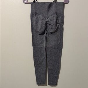 Butt lifting leggings in Heather Charcoal